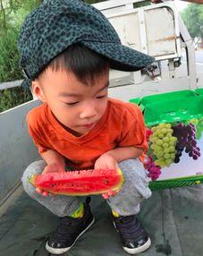 吃瓜萌主中国,中国网络红人的崛起之路