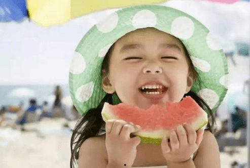 吃瓜长大的小孩,揭秘童年趣事与成长感悟